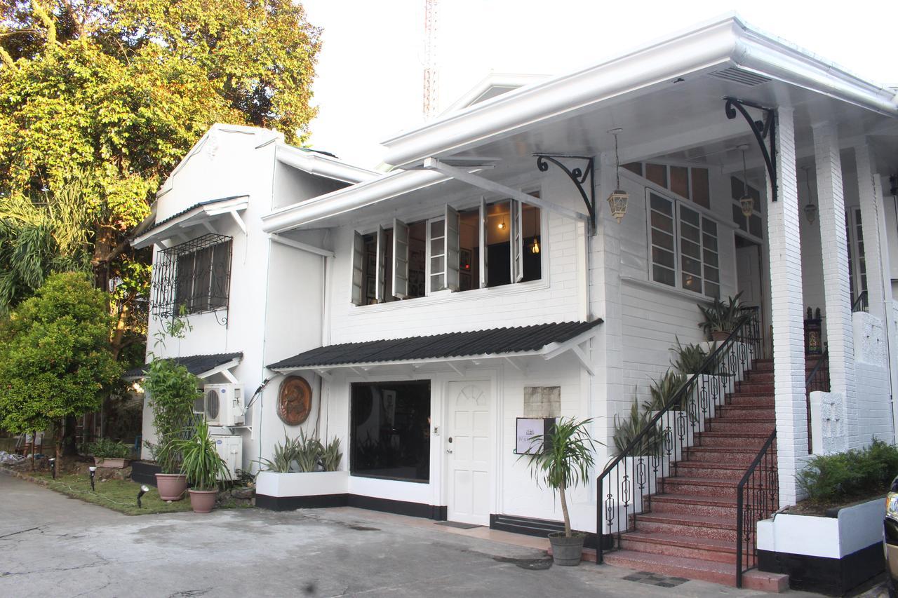 The White Bed And Breakfast บาโคลอด ภายนอก รูปภาพ